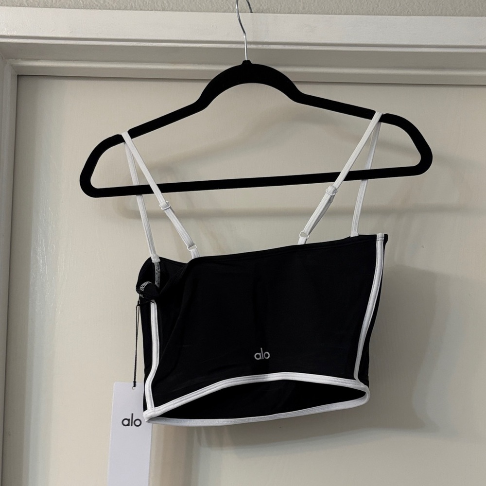 ALO Yoga Black and White Strappy Crop Top - Picture 2 of 2